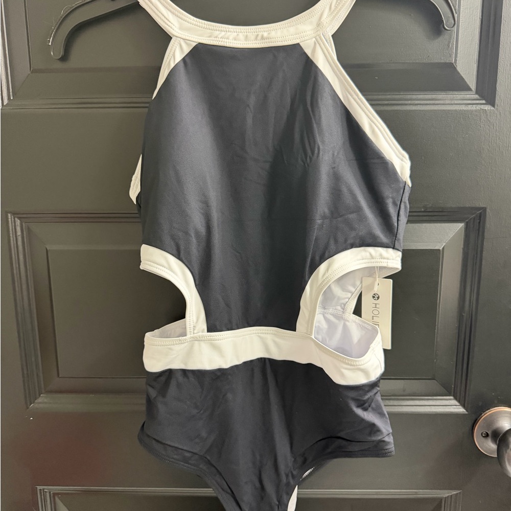 Holipick Black & White Cutout One-Piece Swimsuit